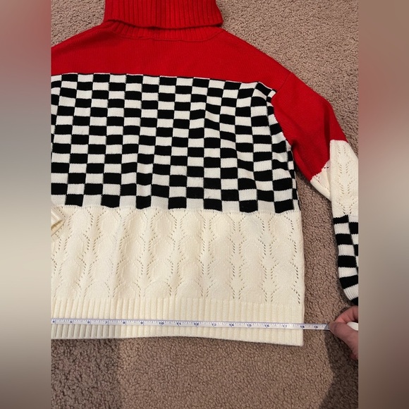 Women's SHEIN rolled turtle neck pointelle knit sweater - Picture 4 of 10